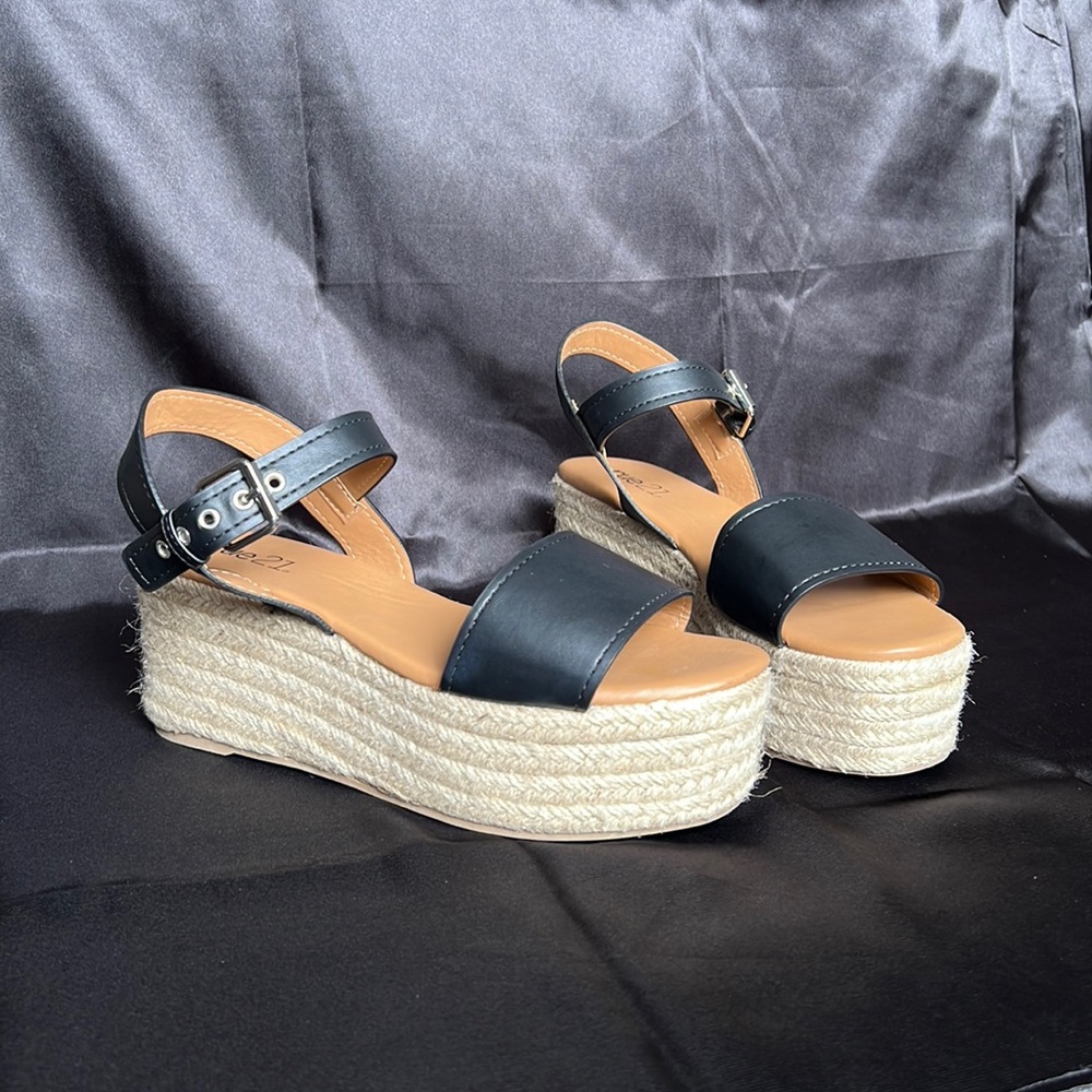 Rue 21 Espadrilles
